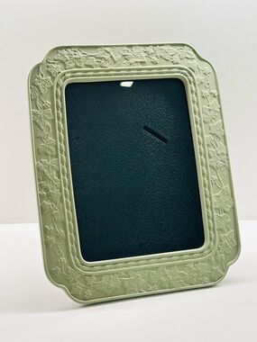 Vintage Wedgwood Sage Green Jasperware Ivy Pattern  5 x 7” Picture Frame